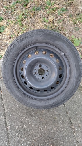 Cerchi con gomme - 16",