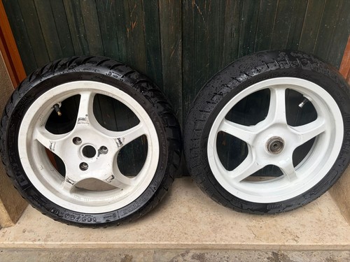 Vendo coppia cerchi con - coppia,